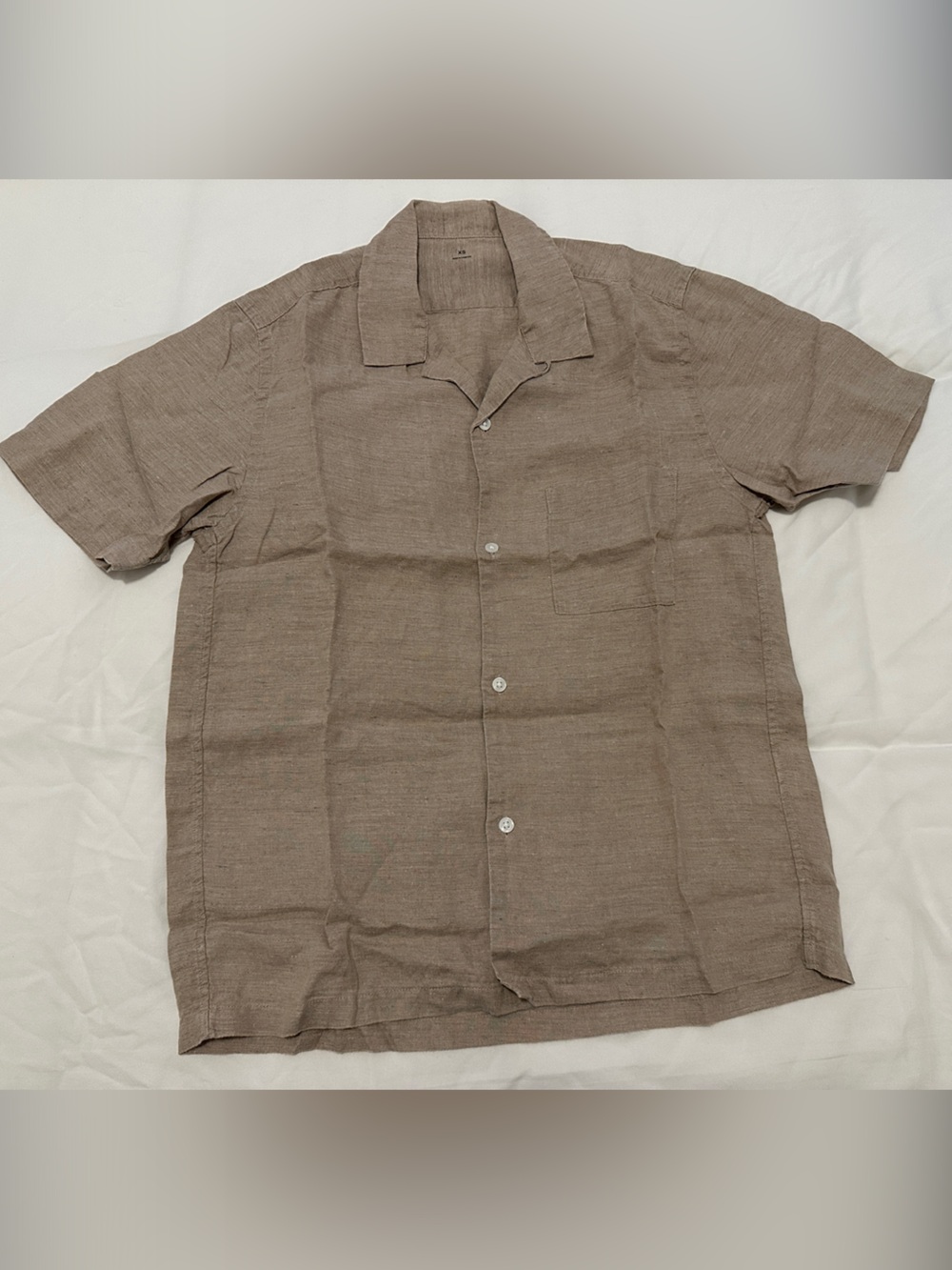 MUJI Men's Short Sleeve Button-Up Linen Shirt in Taupe/ Beige